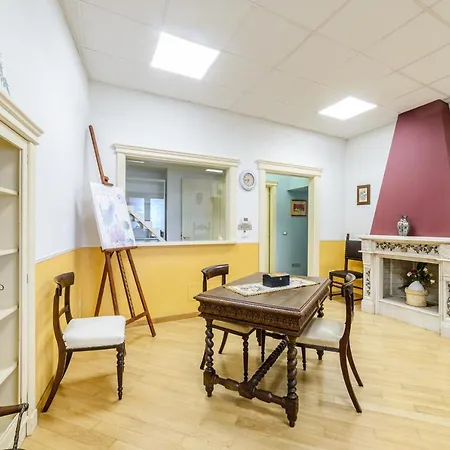 Nel Vicolo Luxury Alojamento de Acomodação e Pequeno-almoço Penne